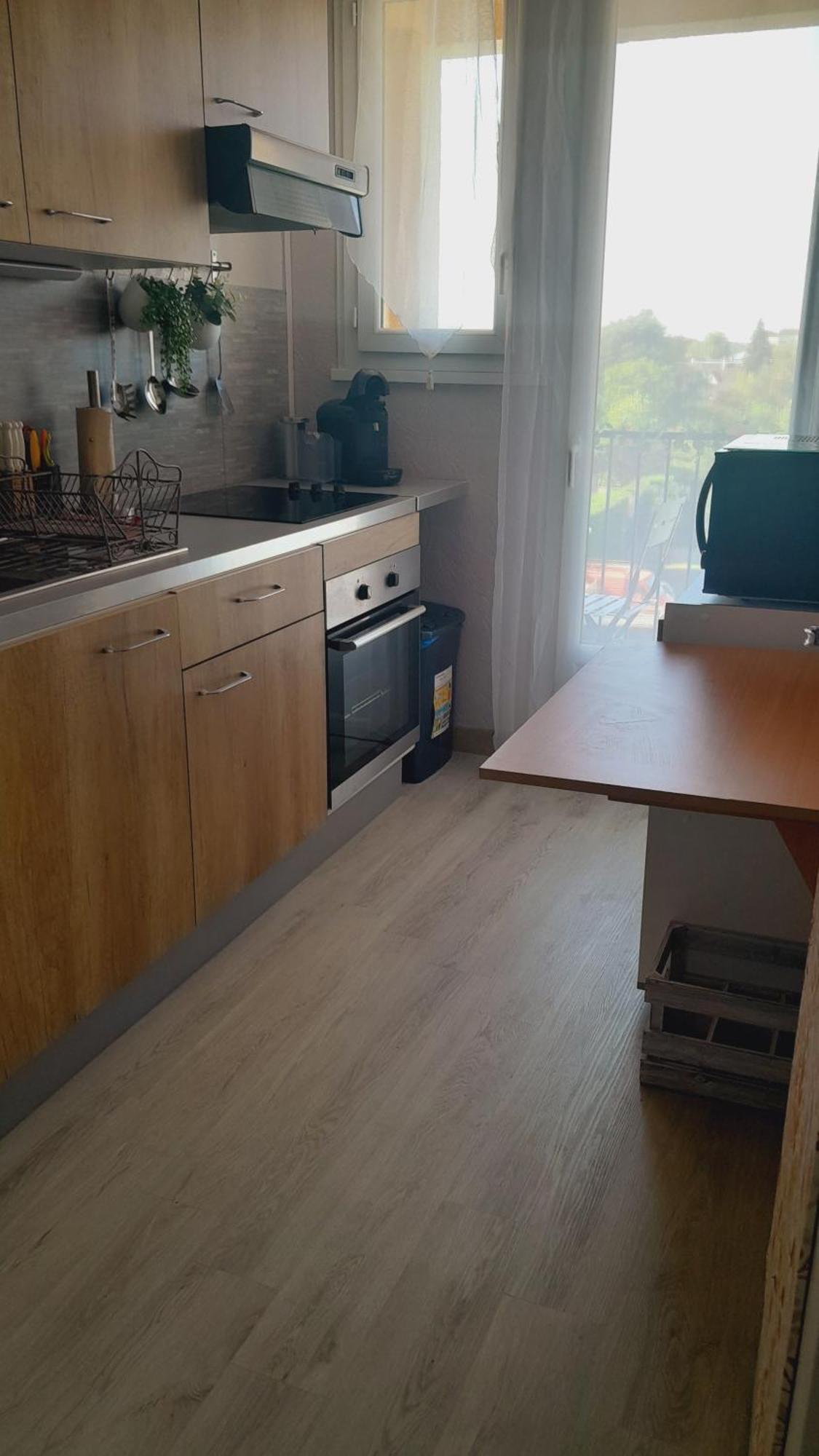 Chateauroux : Bel Appartement Avec Balcon Exterior photo